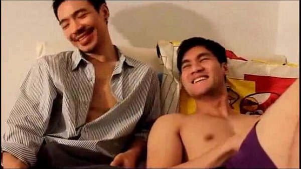 หนังโป๊เกย์ไทย หนุ่มมหาลัยเมาเงี่ยนจัดเข้าไปเล่นเสียวกันในห้องน้ำชวนสยิวสุดๆ